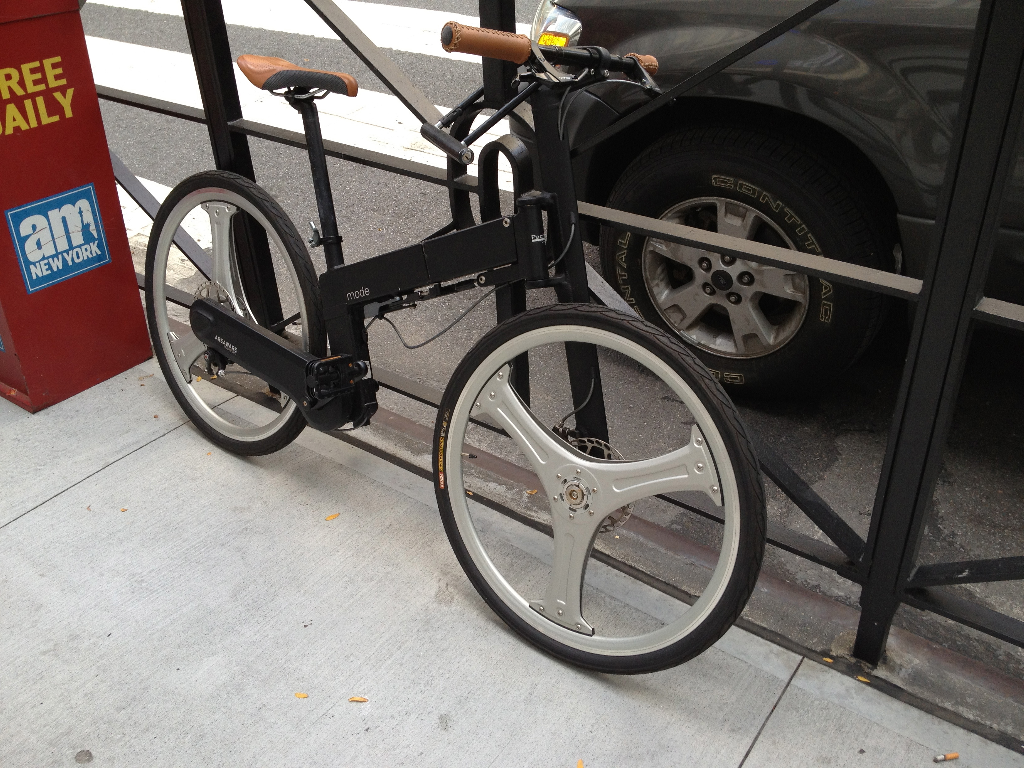 Cool Bike I saw locked up in the city.